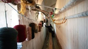 weaving handmade rugs, persian rugs store, carpet website, a to z of rugs